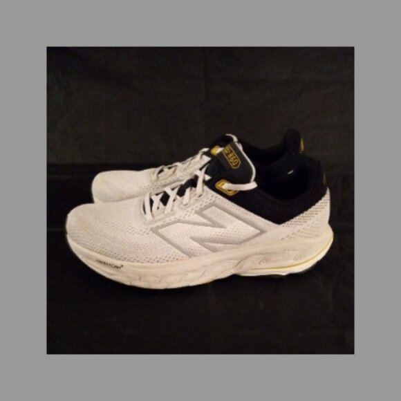 New Balance Fresh Foam X 860 v14 - Picture 2 of 16